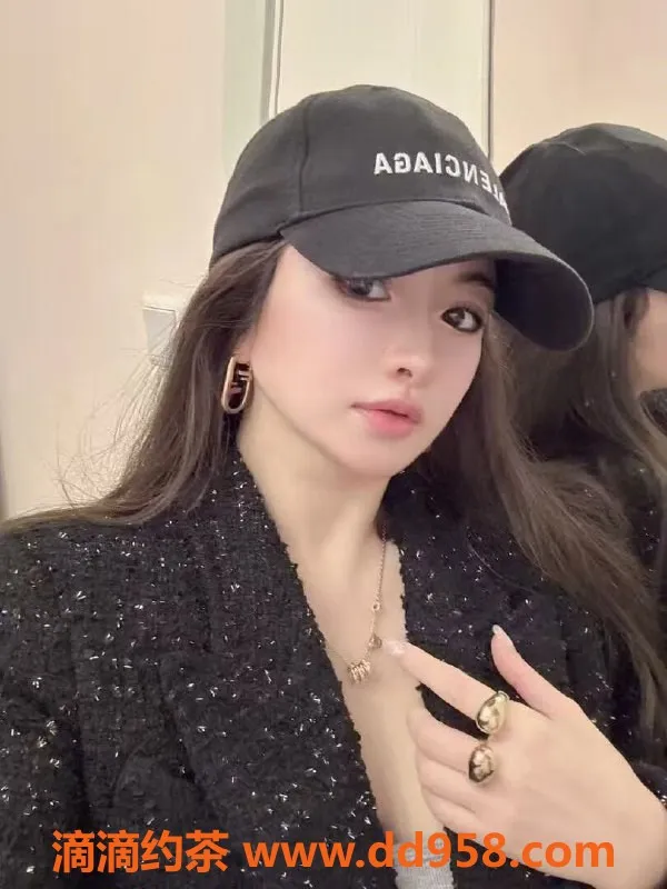 成都楼凤-成都成华区御姐曼曼，颜值中上，课时费7/12