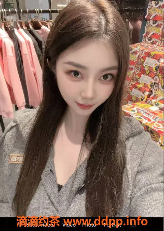 广州楼凤资源信息,东莞小饼干23岁，身高165，服务超棒！