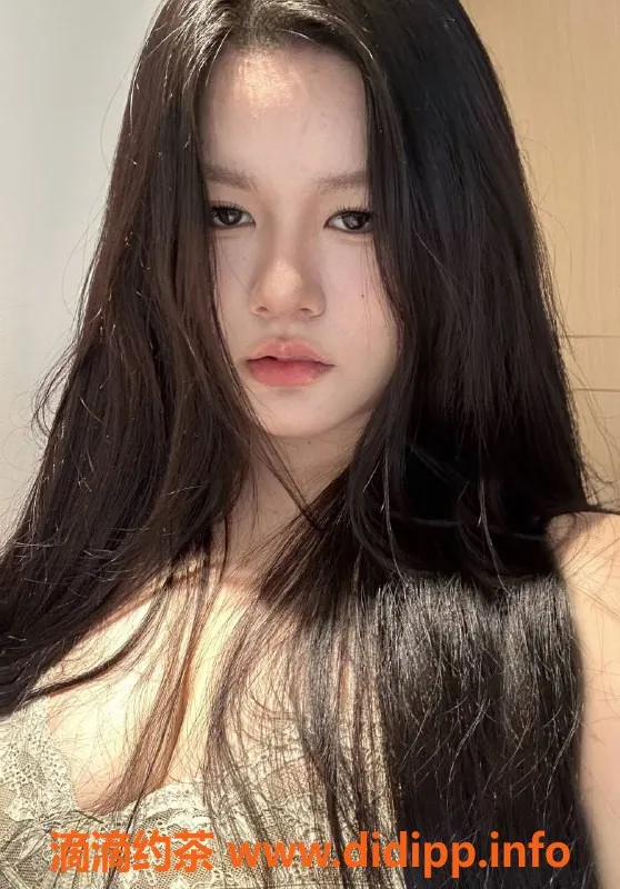 广州楼凤-天河奂儿，御姐大胸，800p畅享SM体验