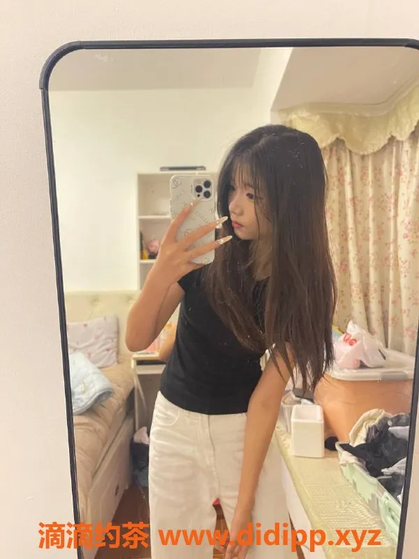 深圳楼凤-深圳龙华嫩妹小晚，900元精彩服务等你来体验