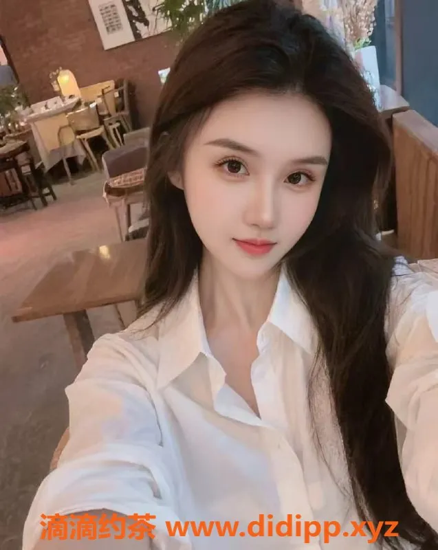 惠州楼凤-大亚湾云舒，26岁163cm身材诱人，服务超值！