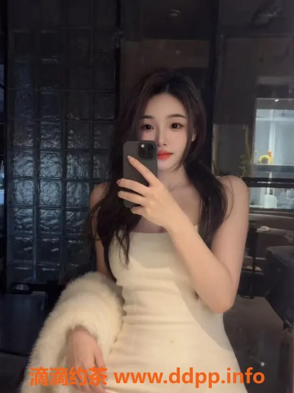 成都楼凤资源信息,成都苏小樱，36C胸围，服务态度一流