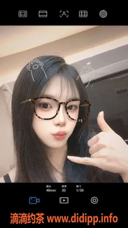 深圳楼凤-宝安嫩妹丹丹，800元体验多重服务！