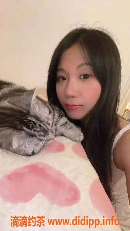 深圳楼凤-深圳宝安小葵：800元享深喉与鸳鸯浴