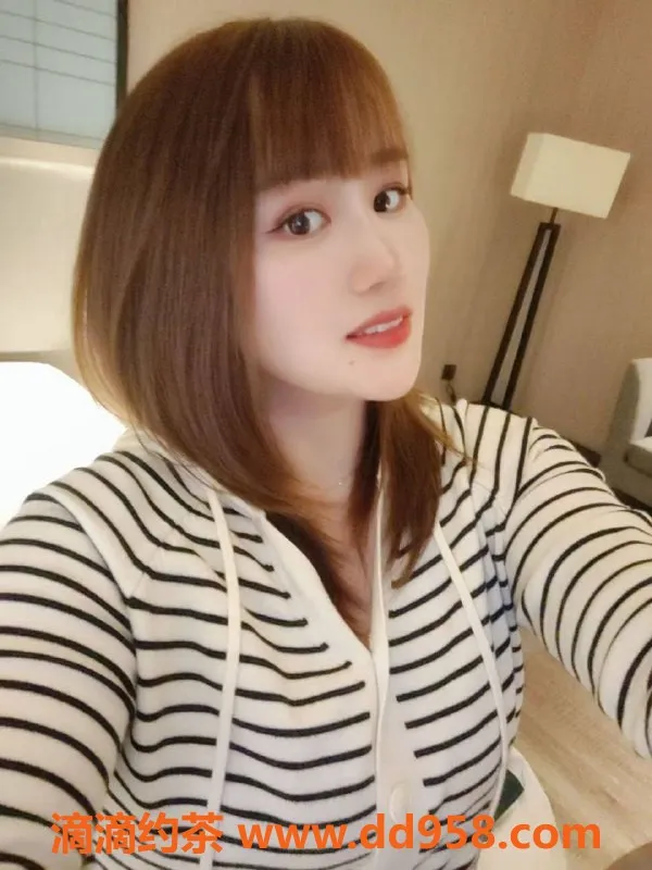 广州楼凤-白云晓晓，价格400，优质服务等你体验！