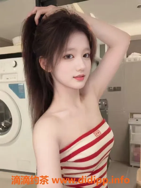 广州楼凤-天河嫩妹芸儿，水费700p，享受完美服务！