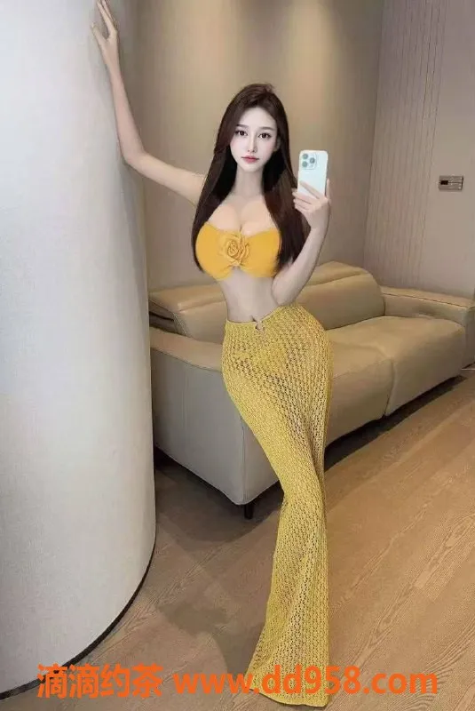 深圳楼凤-南山乔伊，24岁168D，46kg优质服务