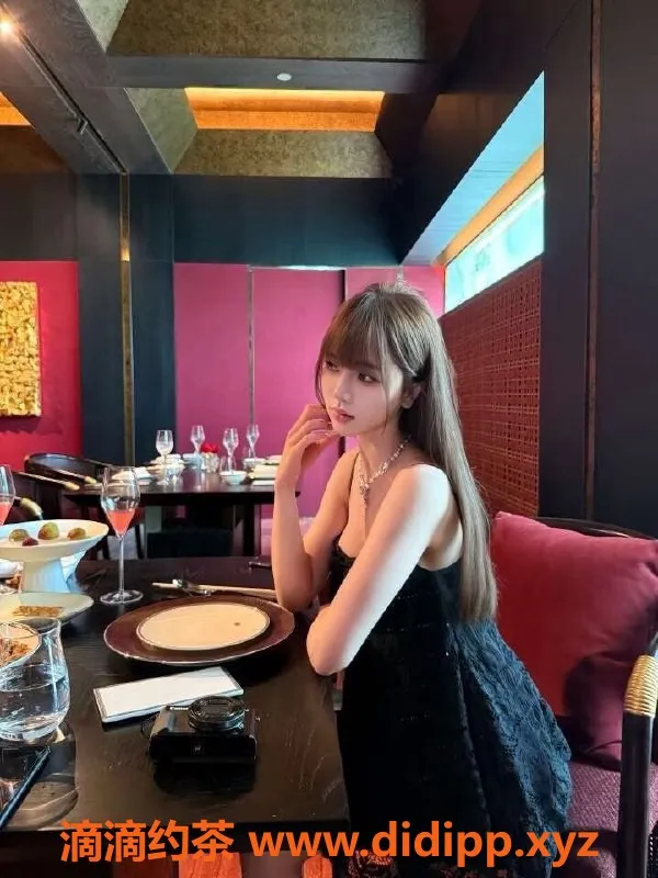 无锡楼凤-梁溪区高颜值舞蹈生，2200p精彩服务