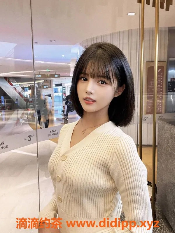 北京楼凤-八宝山玲珑嫩妹内衣批发，25Z起