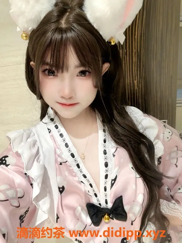 广州楼凤-天河小葡萄，颜值学妹，2200/1价位