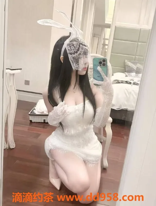 台州楼凤-台州路桥小野，20岁身材苗条，服务靠谱