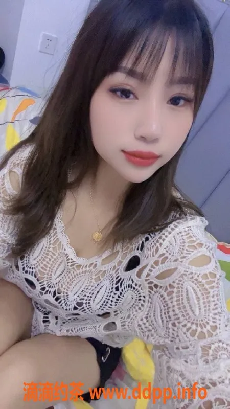 深圳楼凤资源信息,龙岗25岁楠楠，大奶风骚身材诱人