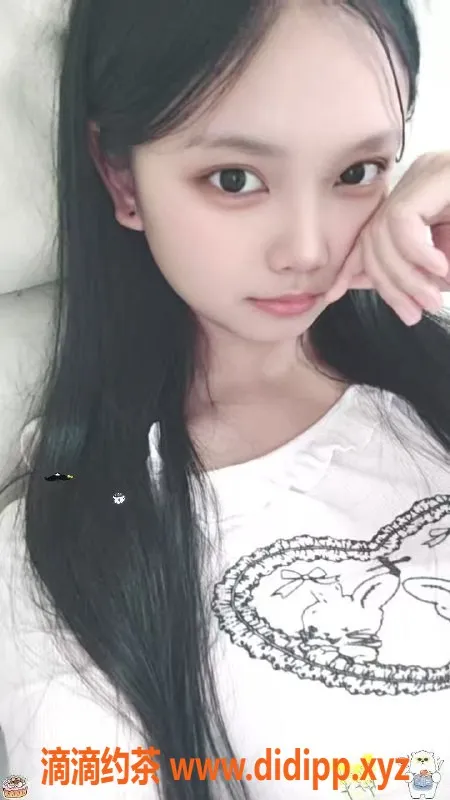 深圳楼凤-龙华嫩妹喵喵，900元清新体验