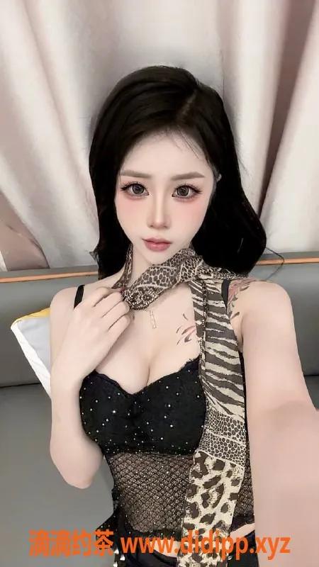 广州楼凤-佛山可咸可甜-琪琪，166cm，42kg，32C，23岁