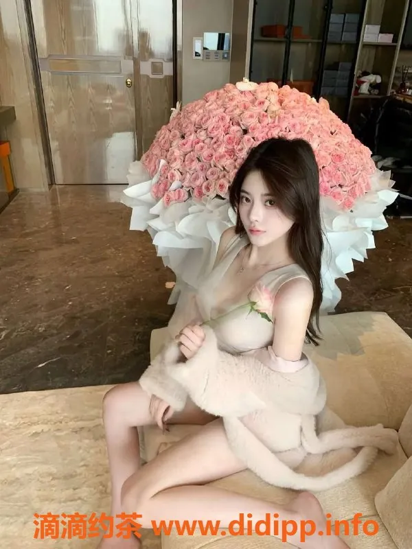 乌鲁木齐楼凤-乌市173新人极品尤物，皮肤白皙蜜桃臀