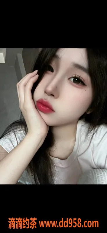 广州楼凤-番禺嫩妹语昕 水费800p超值体验