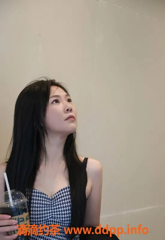 深圳楼凤-深圳龙华区小琳，160高47重，服务多样