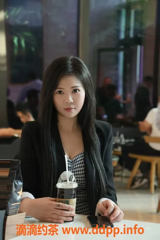 深圳楼凤资源信息,深圳龙华区小琳，160高47重，服务多样