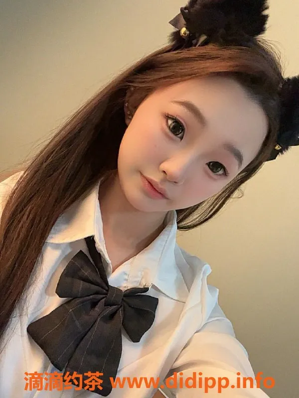 常州楼凤-武进小可爱，165身高，96体重，陪浴服务