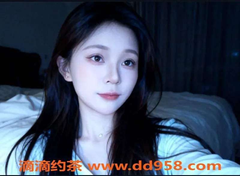 成都楼凤-武侯区楚依依，23岁，身高164，体重95，服务优质