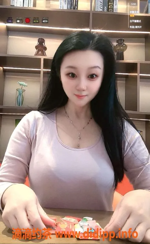 广州楼凤资源信息,天河恩夏，700元精品御姐，69服务等你体验！