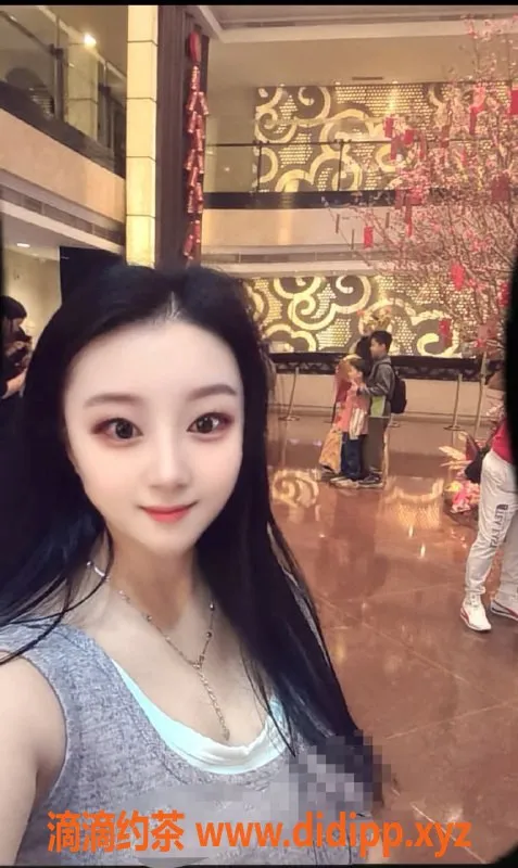 广州楼凤-天河恩夏，700元精品御姐，69服务等你体验！