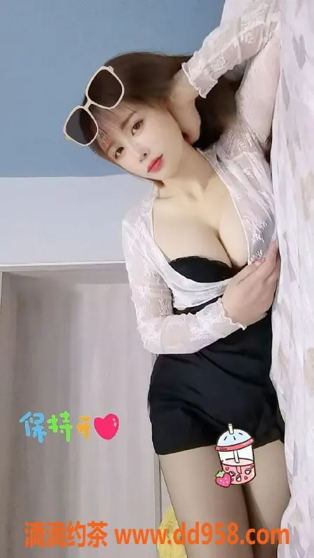 广州楼凤-白云甜甜少妇，4P鸳鸯浴服务等你来体验