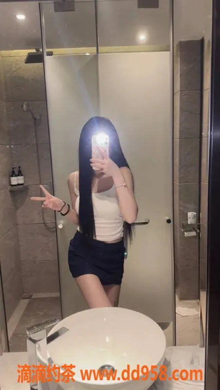 深圳楼凤-深圳龙岗 粥粥 900元私密服务