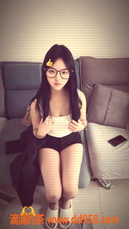 惠州楼凤-莹莹：大亚湾18岁精致少女 550元服务