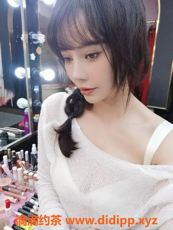 成都楼凤-成华区婉清，身材匀称胸大，服务超给力！