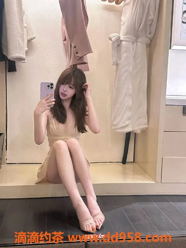 广州楼凤-天河嫩妹小美，800水费超值体验