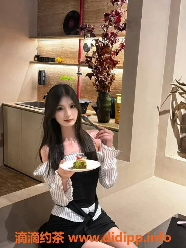 广州楼凤资源信息,天河嫩妹陈意礼，800元萌妹服务等你体验