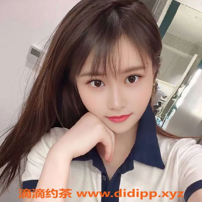 广州楼凤-天河华师地铁站嫩妹琴琴，水费1200p