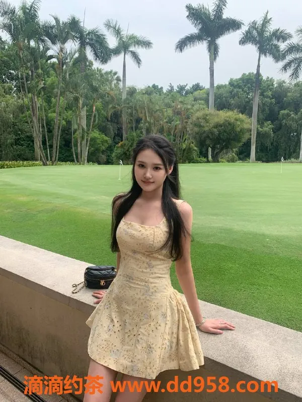 深圳楼凤资源信息,龙华小雨 168cm C胸 1188元起