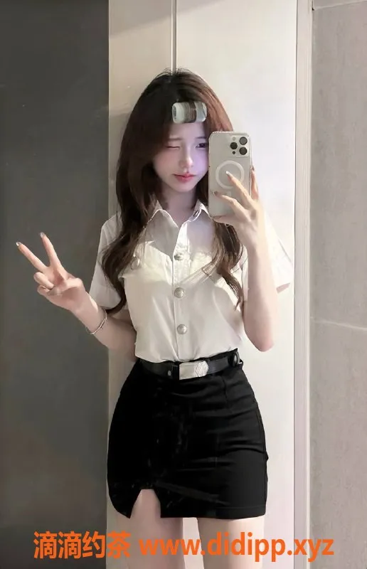 广州楼凤-天河小不点，陪浴SM新体验，700p起