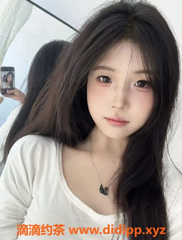 无锡楼凤-滨湖万达公寓06，大长腿少女陪浴服务