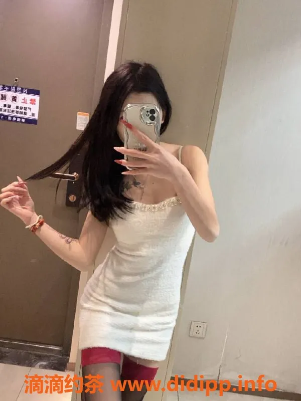 台州楼凤资源信息,台州市🌹昕昕，19岁，166cm，48kg，600P起