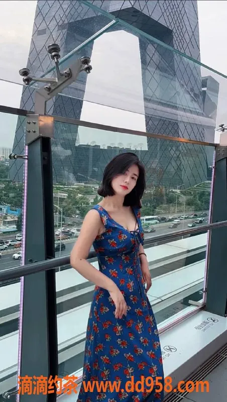 北京楼凤-木樨园心心，30岁，163cm，100斤，C罩杯，1K茶费