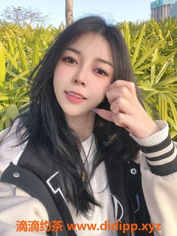 深圳楼凤-宝安小雪，688P嫩姐，莞式服务