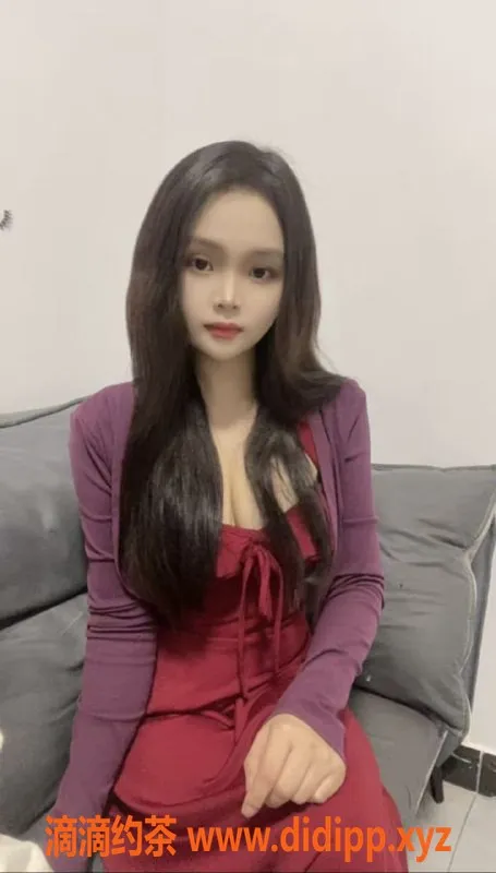 深圳楼凤-罗湖嫩妹小乐，600起，舌吻制服服务