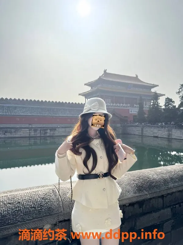 青岛楼凤-青岛极致反差甜妹，5k起包养服务