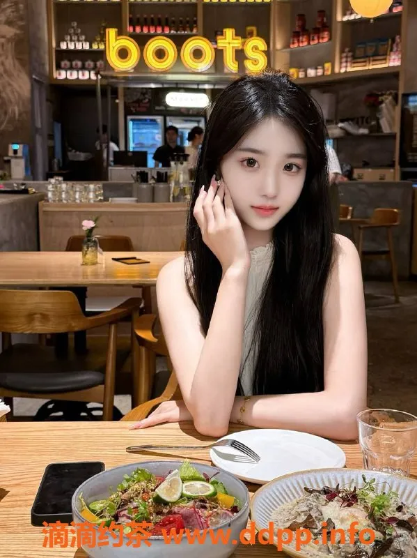 常州楼凤资源信息,常州橙橙，21岁，166身高，92体重，服务8起