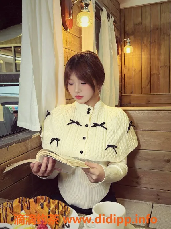 广州楼凤资源信息,天河嫩妹嘉嘉：巨乳鸳鸯浴服务体验