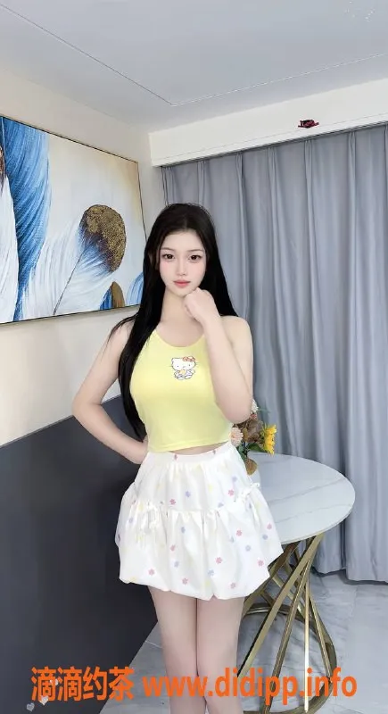 广州楼凤-天河嫩妹芊芊，700p超值体验