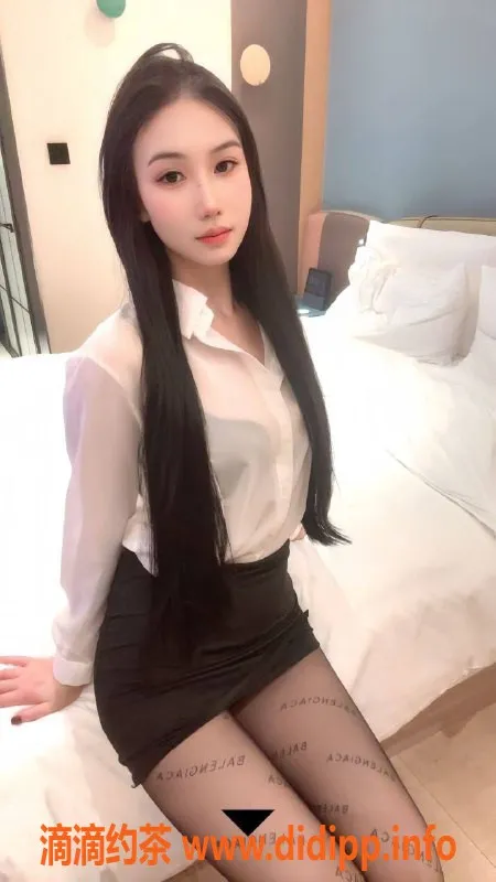 深圳楼凤-龙岗小冷，168身高，800元性价比高！