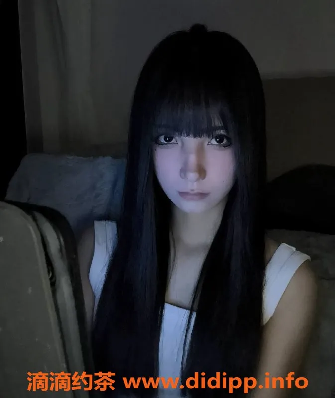 广州楼凤-天河嫩妹Neko，1200元鸳鸯浴服务等你体验