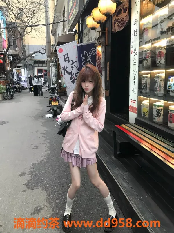 无锡上门服务-滨湖区童童，165cm高颜值，48kg