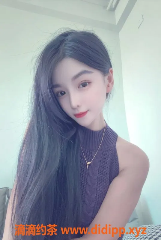 深圳楼凤-宝安小橙子，身高160cm，900元起服务