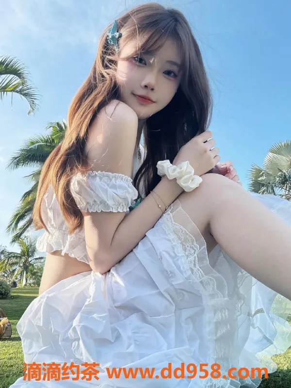 无锡楼凤-滨湖区小君君，性感迷人，166高，49kg