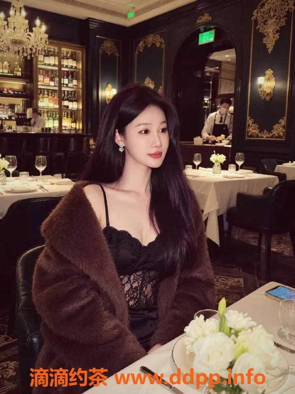 深圳楼凤-福田艺冰冰，168身高B罩杯，服务优质